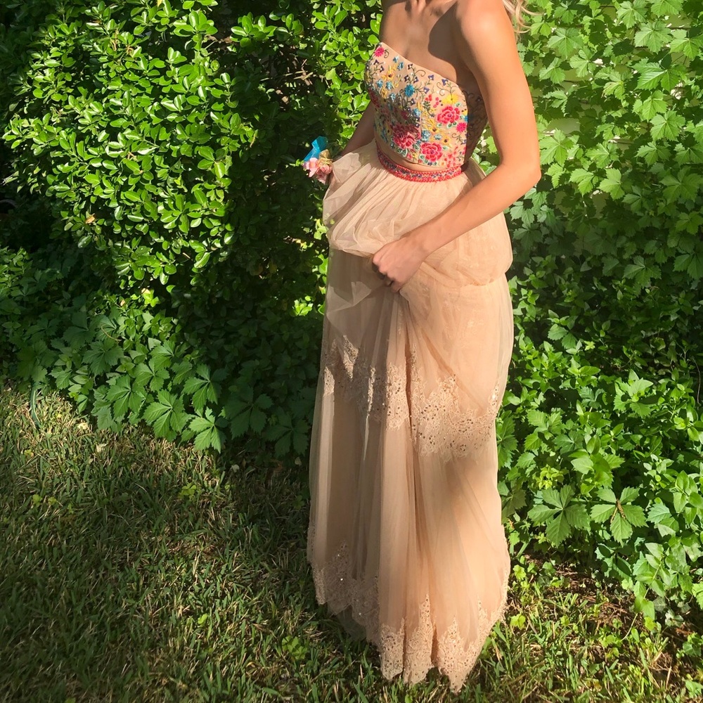 Sherri Hill 2 piece floral dress